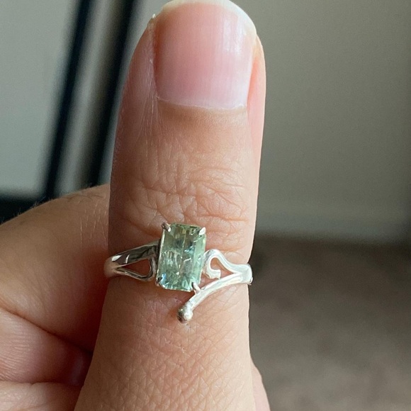 Handmade Beautiful Natural Sky Blue Tourmaline Gemstone Pure 925 Silver Ring - Picture 5 of 5